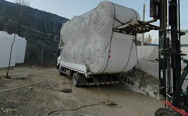 宕昌塑料桶批量交付案例：满足多行业高标容器需求的一站式解决方案